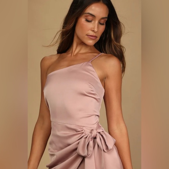NWT Lulus Meant To Be Together Dusty Pink Satin One-Shoulder Mini Dress Sz XS - Picture 2 of 9